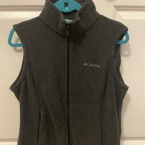 Columbia vest